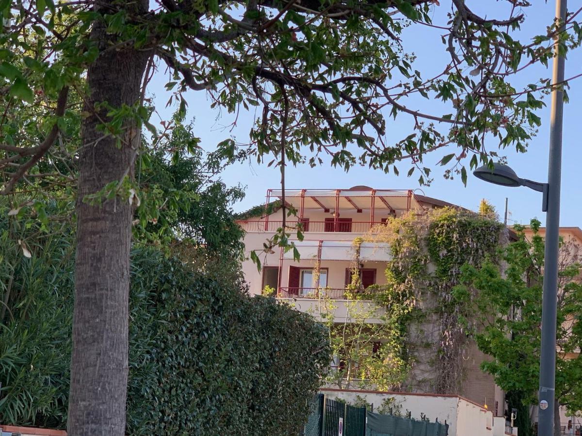 Corso Emanuele Apartments San Vincenzo Ngoại thất bức ảnh